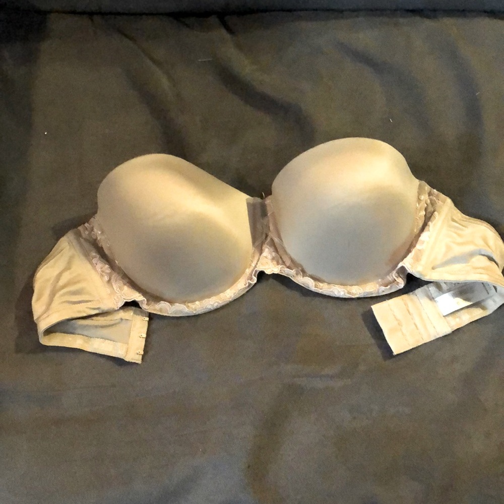 Wonderbra strapless bra, sz 36C